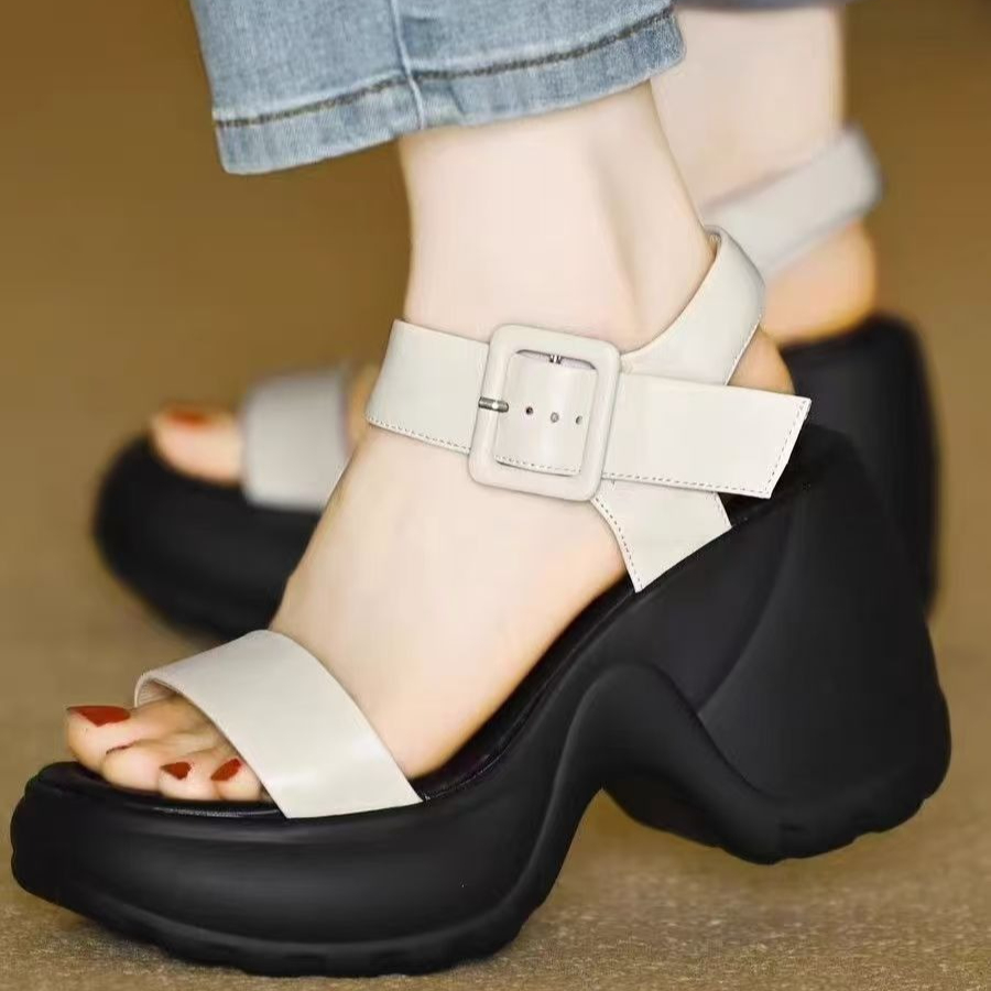 Women'S Fashion Petite - Keilabsatz-Sandalen für Damen Sommer 2026 Neue