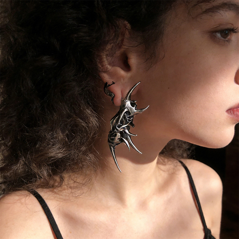 Edgy Demon Horn Totenkopf Ohrr – Women'S Fashion Edgy Bewertung und Preis