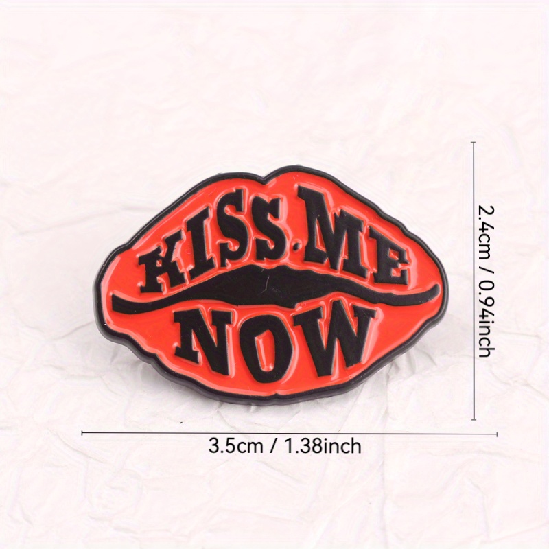 Bold Lip „KISS ME NOW“ Emaille – Women Fashion Now Bewertung und Preis