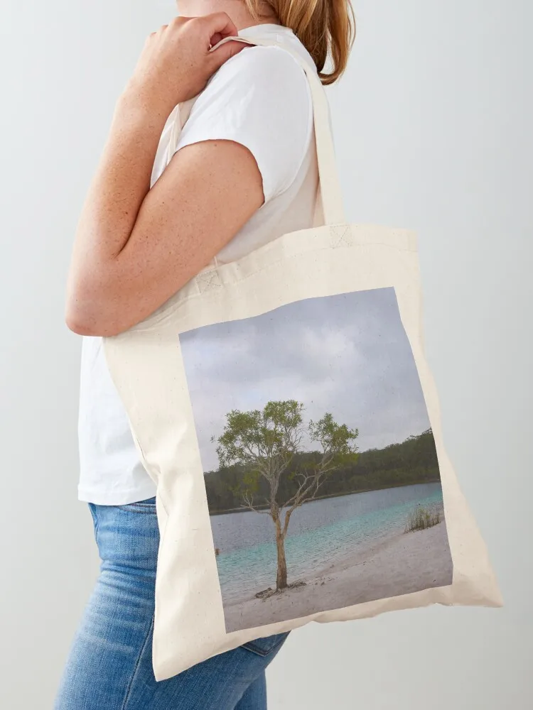 Baum am Lake Mackenzie, Fraser – Women'S Fashion Queensland Bewertung und Preis