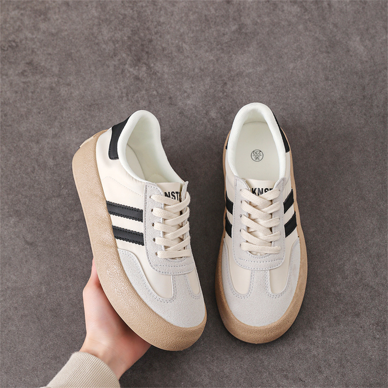 Neue atmungsaktive Damen-Sneak – New Balance Fashion Women Bewertung und Preis