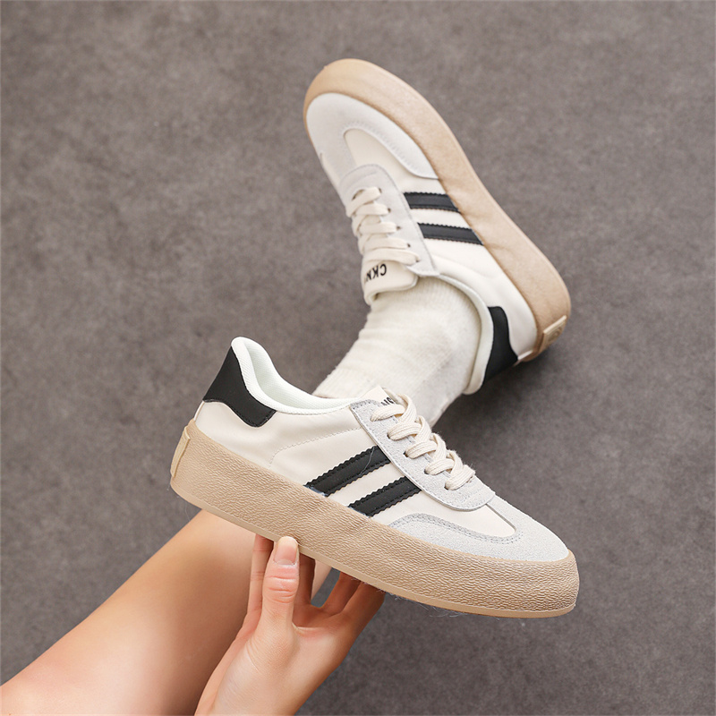 Neue atmungsaktive Damen-Sneak – New Balance Fashion Women Bewertung und Preis