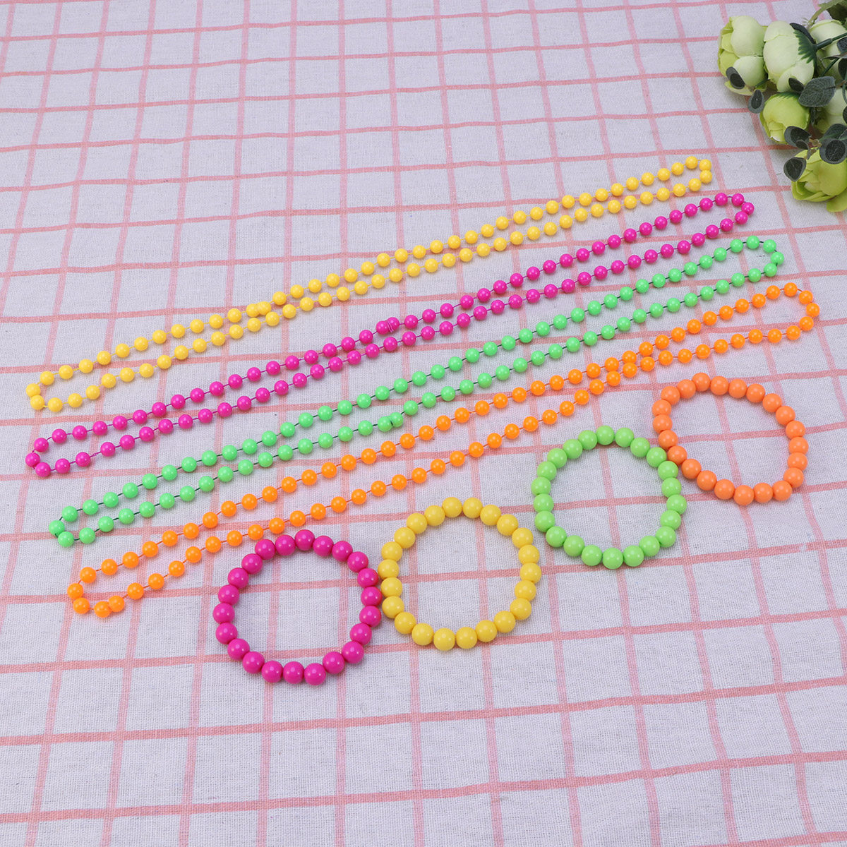 4-teilige Plastikperlenkette f – Women Fashion 80S Bewertung und Preis